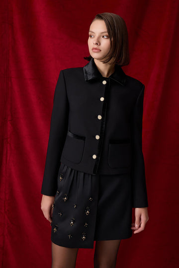 SİYAH GÖMLEK YAKA KADİFE DETAYLI KADIN CEKET