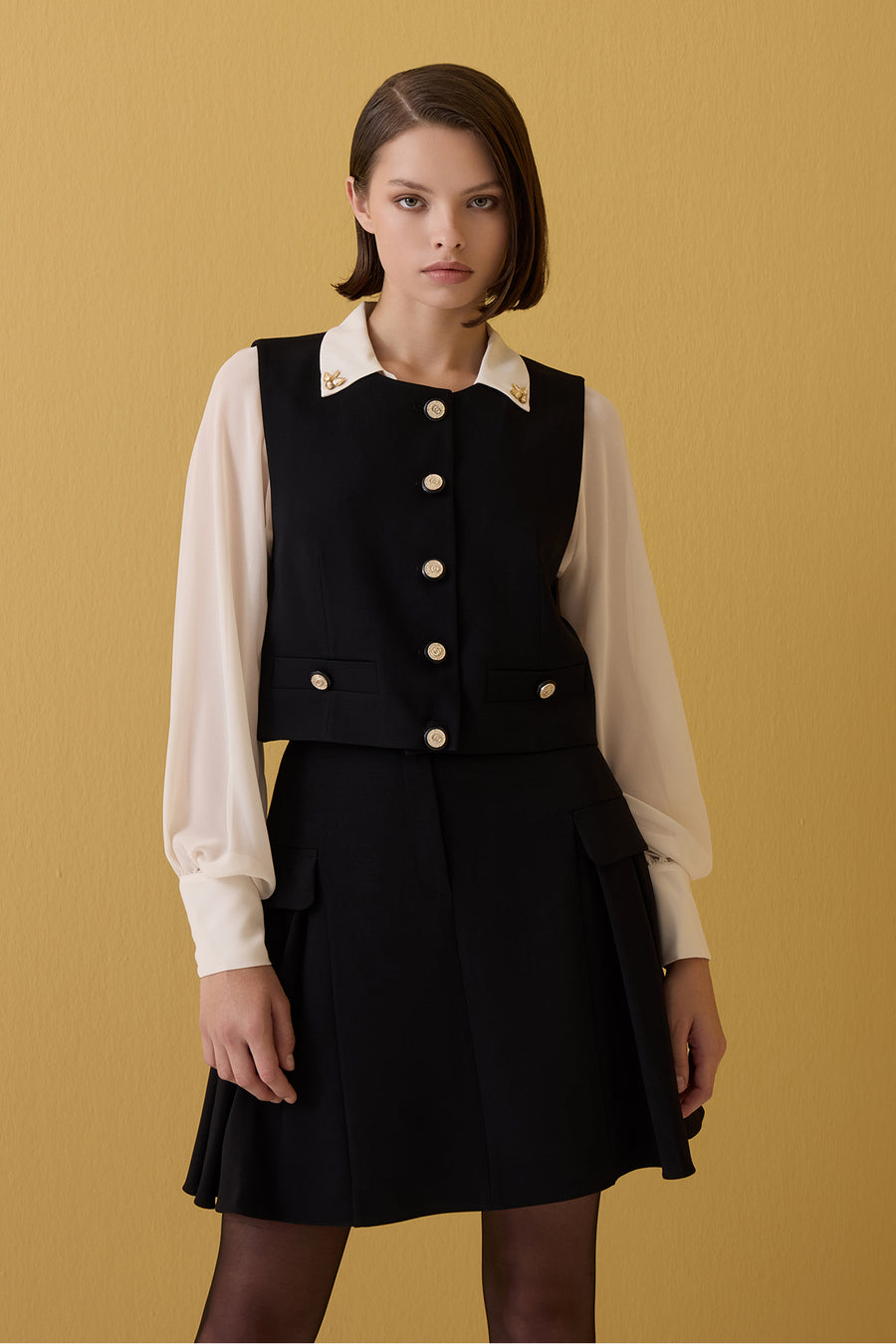 SİYAH KOLSUZ KADIN YELEK ETEK TAKIM