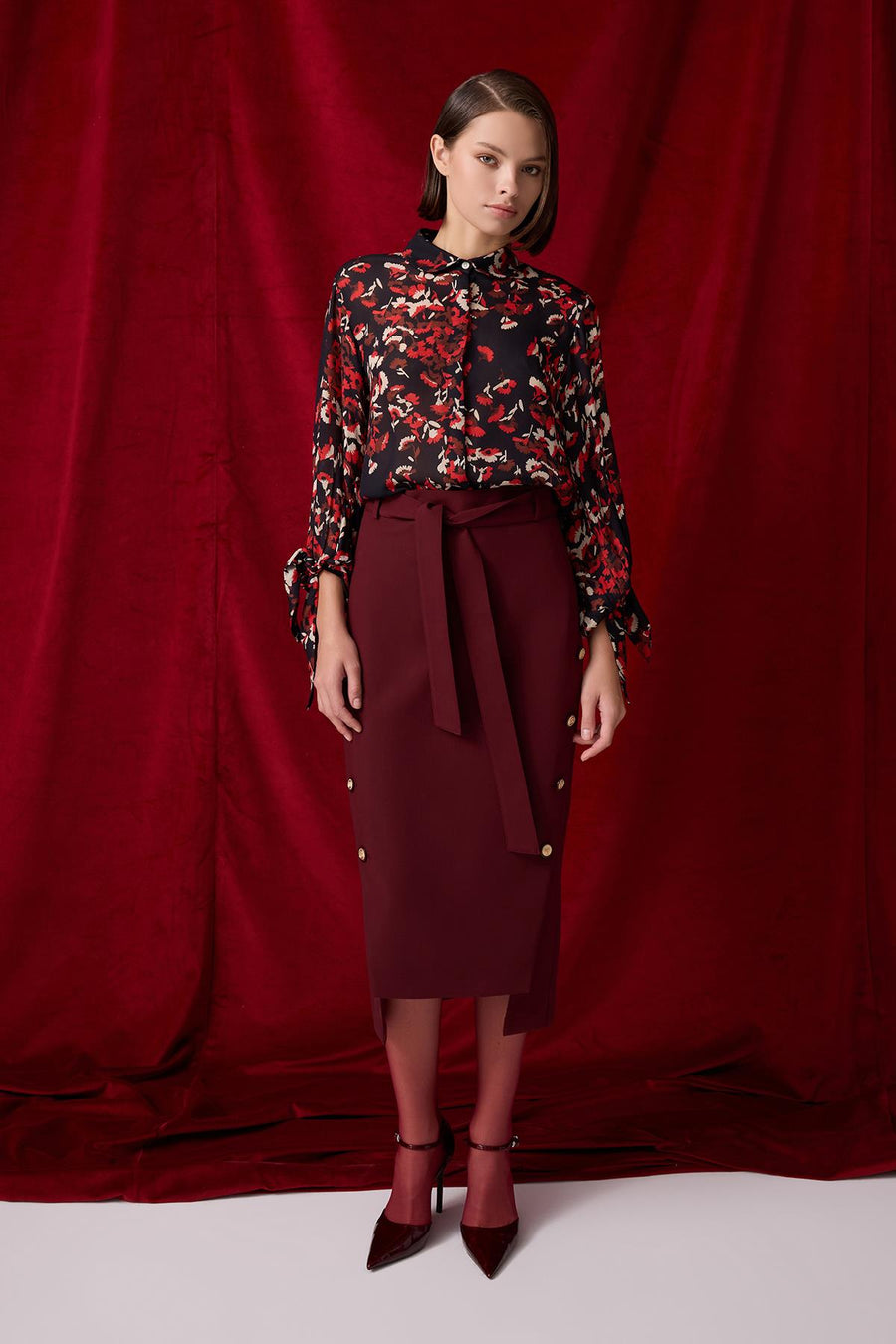 BORDO ASİMETRİK KESİM YIRTMAÇLI MİDİ BOY ETEK