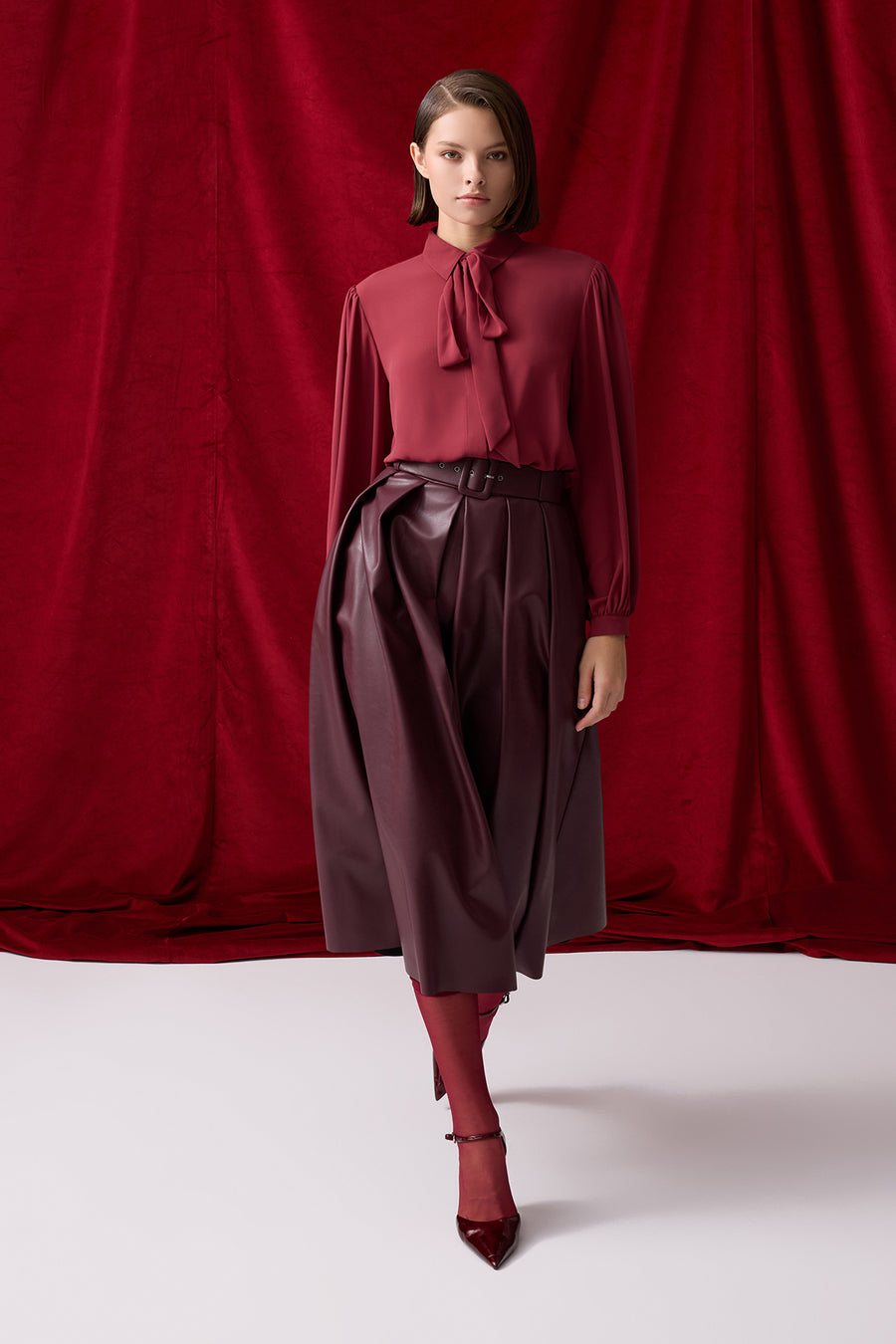 BORDO DERİ MİDİ BOY ETEK