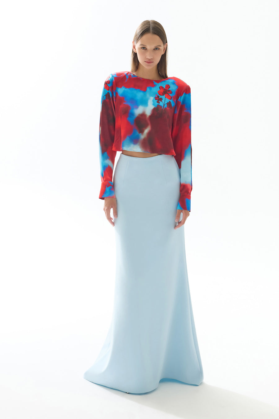 BLUE RED BATTLE PATTERNED CROP BLOUSE