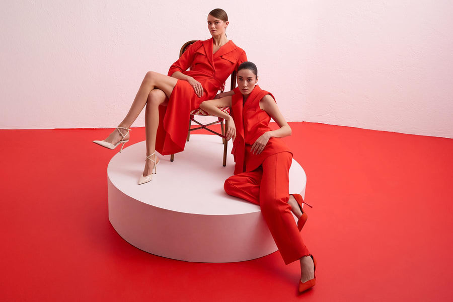 KIRMIZI TRUVAKAR KOL KRUVAZE MİDİ ELBİSE