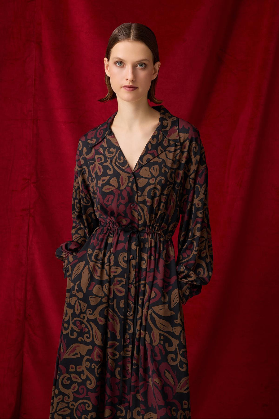 DESENLİ CEKET YAKA OVERSIZE MİDİ BOY ELBİSE