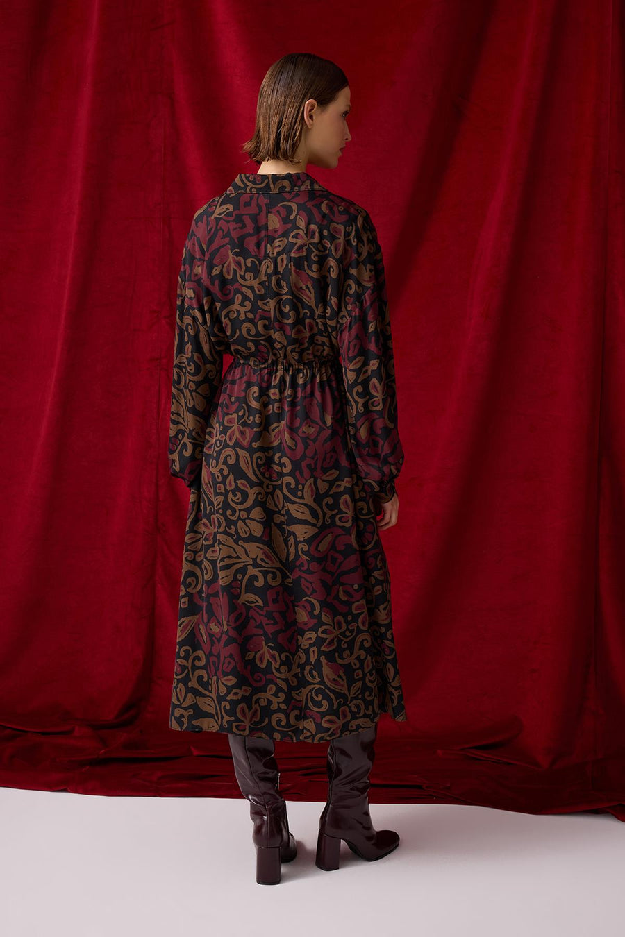 DESENLİ CEKET YAKA OVERSIZE MİDİ BOY ELBİSE