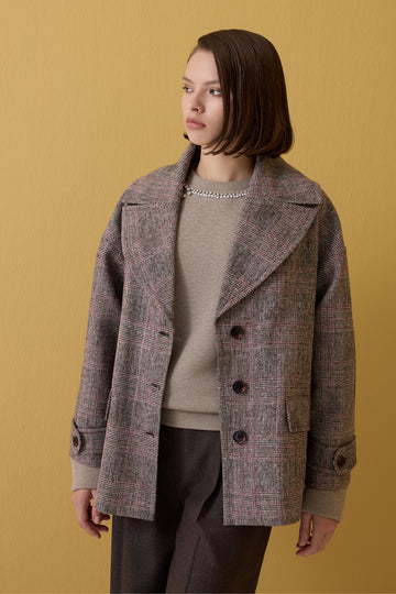 EKOSE DESENLİ OVERSIZE KISA KADIN KABAN