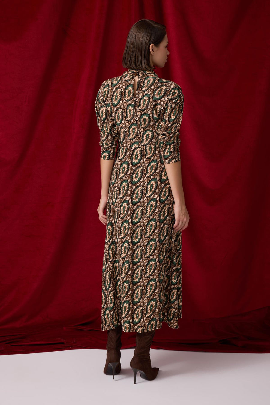 ÇİÇEK DESENLİ UZUN ELBİSE